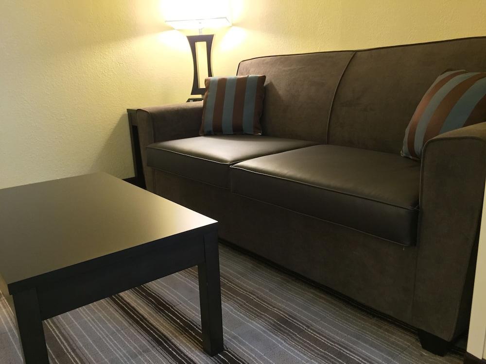 Holiday Inn Express Chicago Nw - Arlington Heights By Ihg Exterior foto